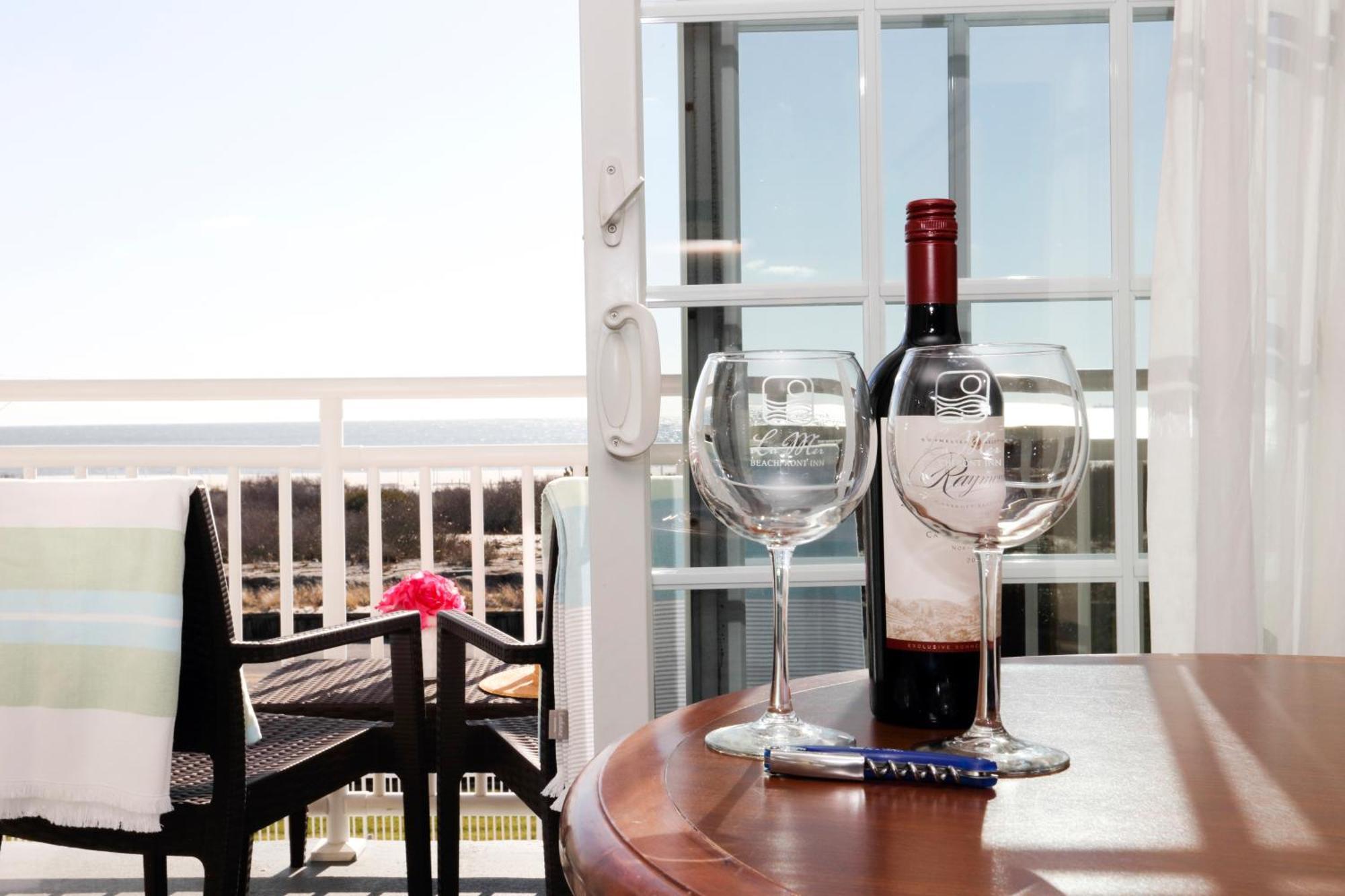 La Mer Beachfront Resort Cape May Exterior photo